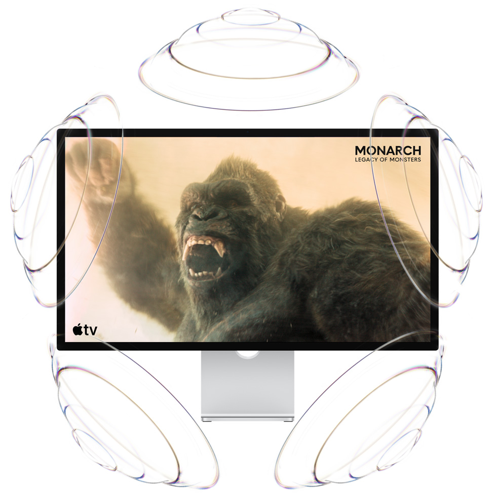 Промо на Apple TV, заглавие: Monarch: Legacy of Monsters, Кинг Конг вдига юмрук във въздуха и изревава