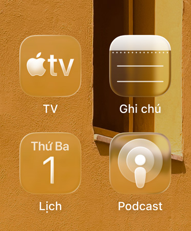 Cận cảnh các biểu tượng ứng dụng pha màu mới trên ứng dụng Apple TV, Ghi Chú, Lịch và Podcast